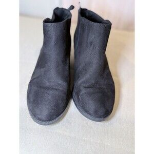 Old Navy Black Suede Boots Size 4